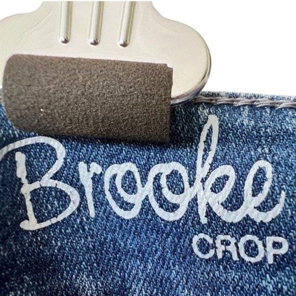 🌸4/$30🌸 Revolution by Ricki's Brooke Crop Jeans - Picture 9 of 16